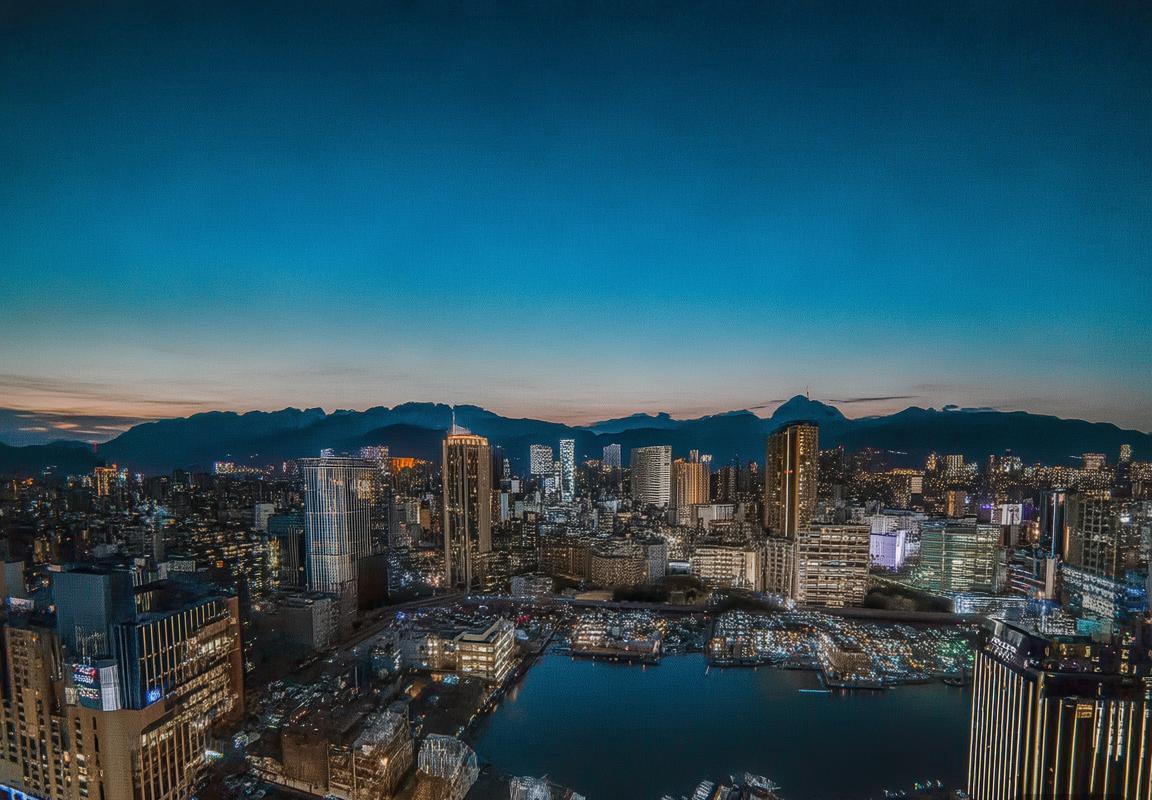 维尔茨逆袭记：斯洛特战术信任与耐心铸就年轻球员中场核心成长之路